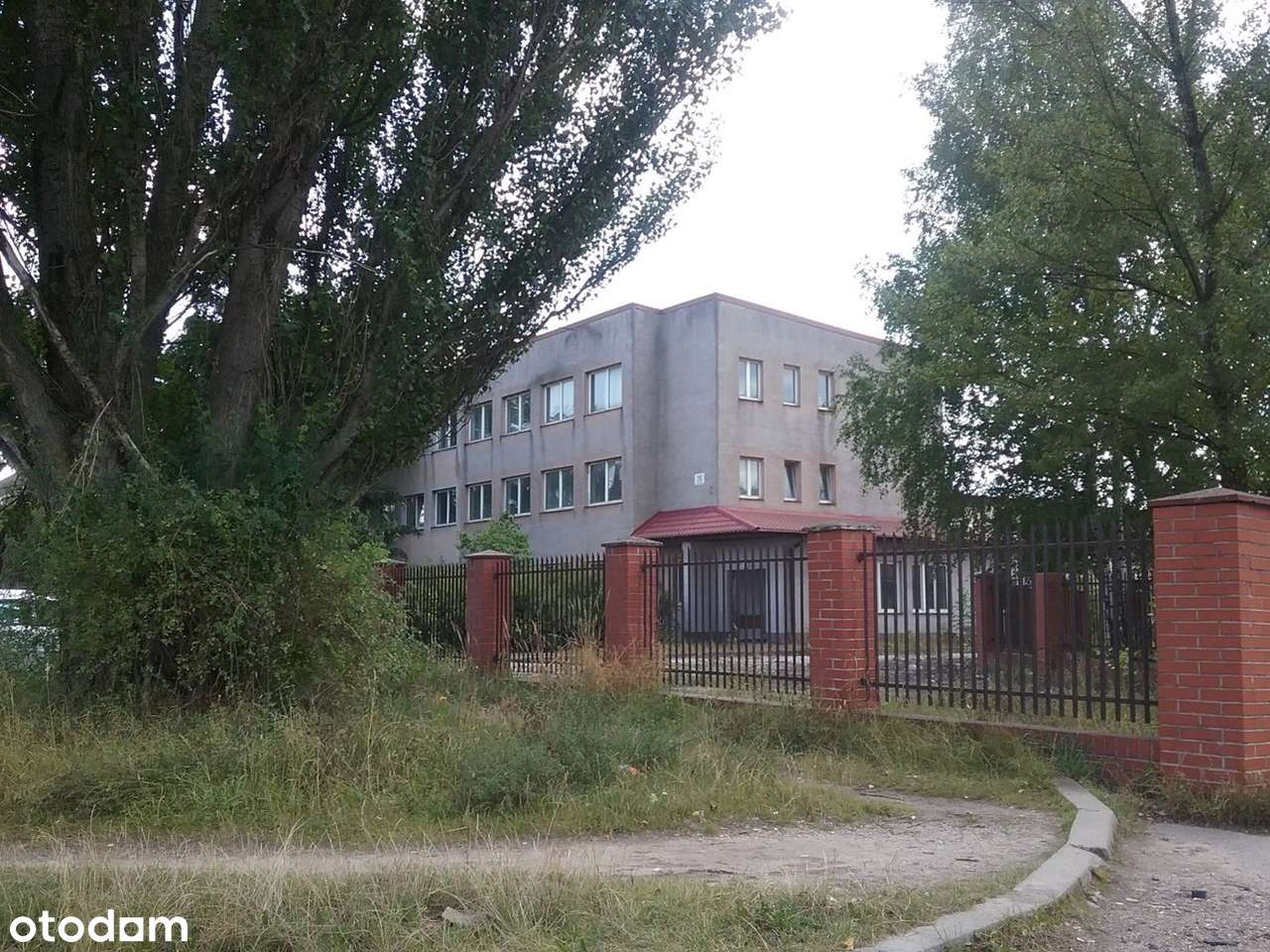 Budynek przemysłowy-0