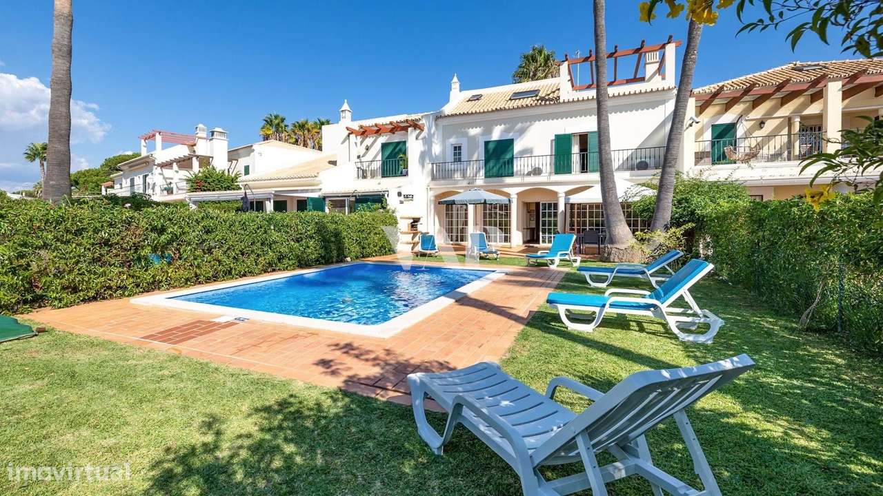 Moradia V3 2 Com Piscina Privada Em Vilamoura