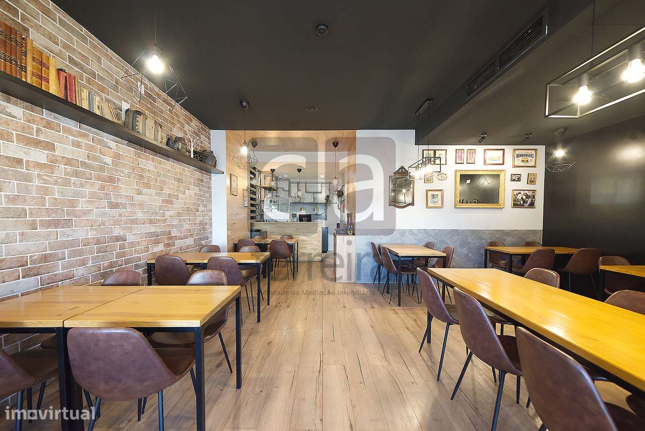 Restaurante totalmente equipado e mobilado situado no Cartaxo - Grande imagem: 4/31