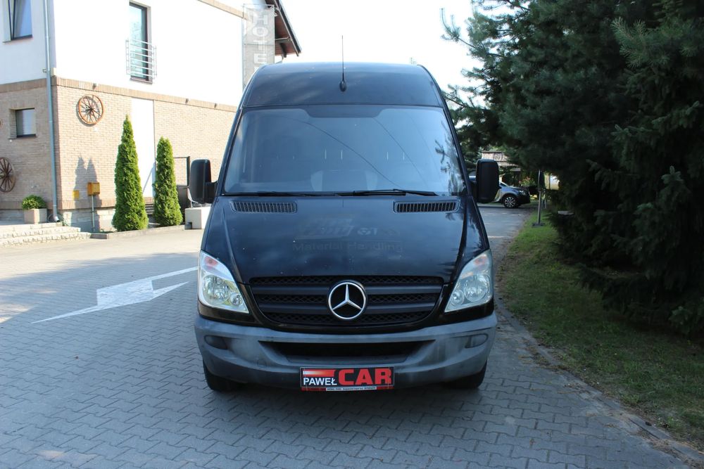 Mercedes-Benz Sprinter 2012
