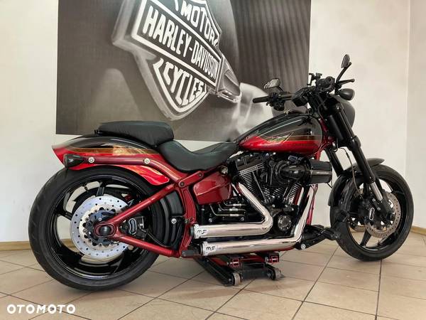 Harley-Davidson FXSB Breakout - 7