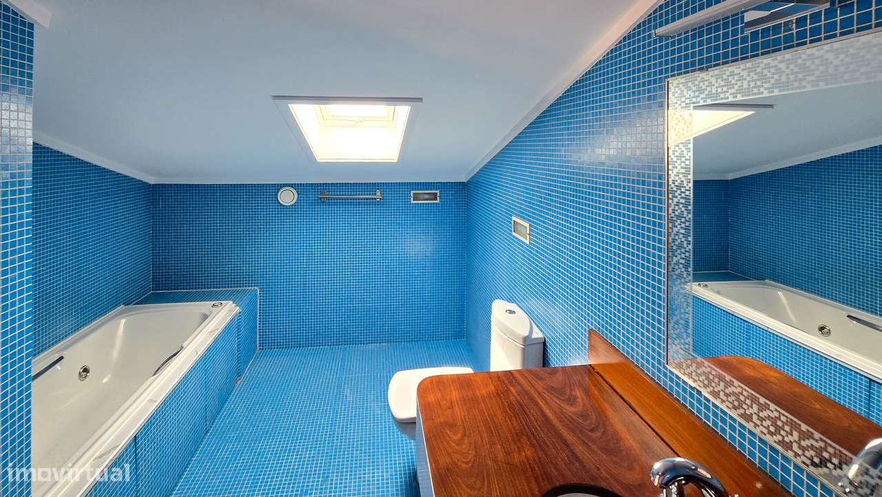 T3 Duplex Remodelado em Cond. Fechado -  São Félix da Marinha / Granja-23