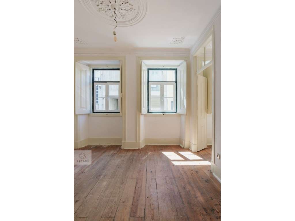 Apartamento T2 com terraço em Campo de Ourique-5