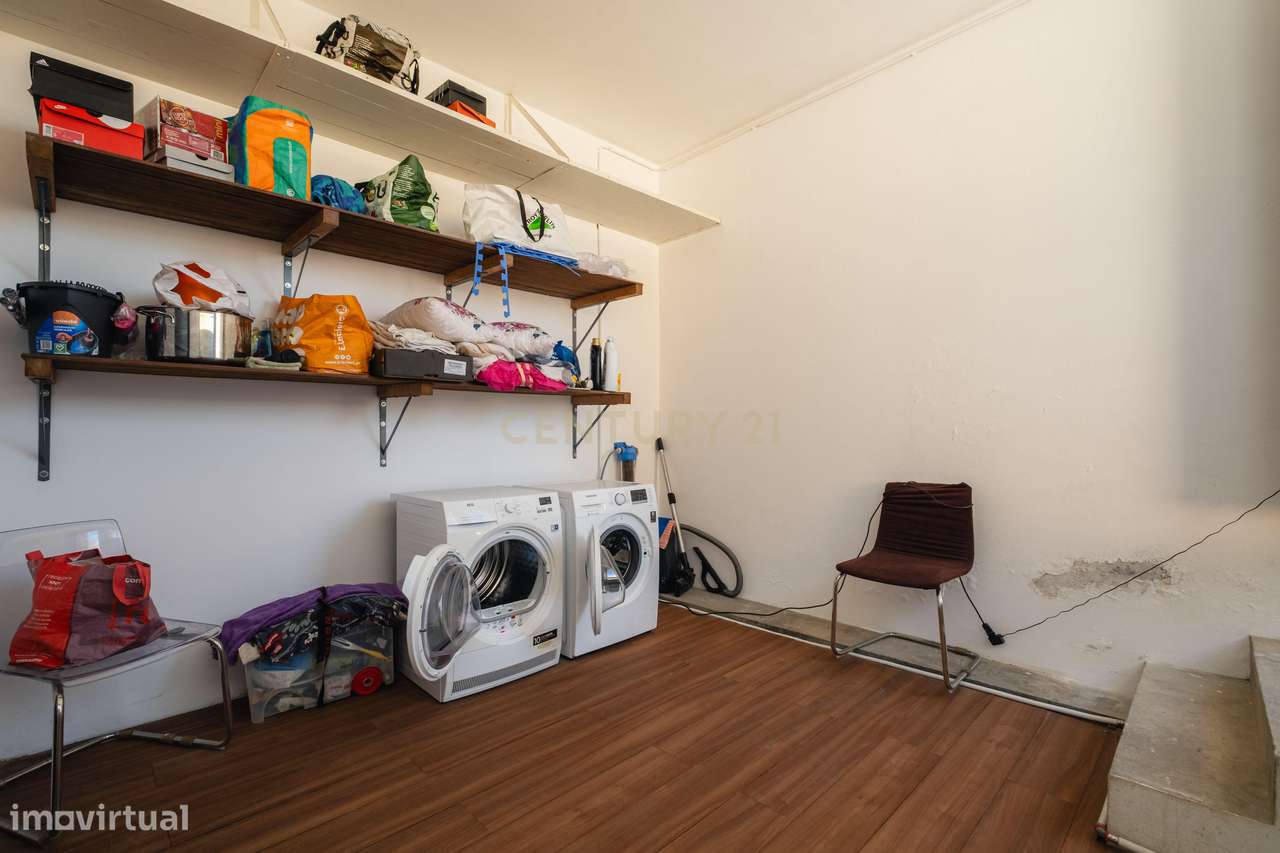 MORADIA T3 A 800M DA PRAIA DE SALGUEIROS | CANIDELO-59