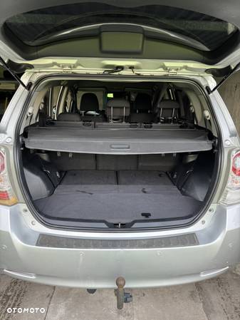 Toyota Verso 1.8 2010 7os MS - 16