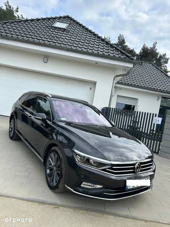 Volkswagen Passat 2.0 TDI Elegance DSG - 1