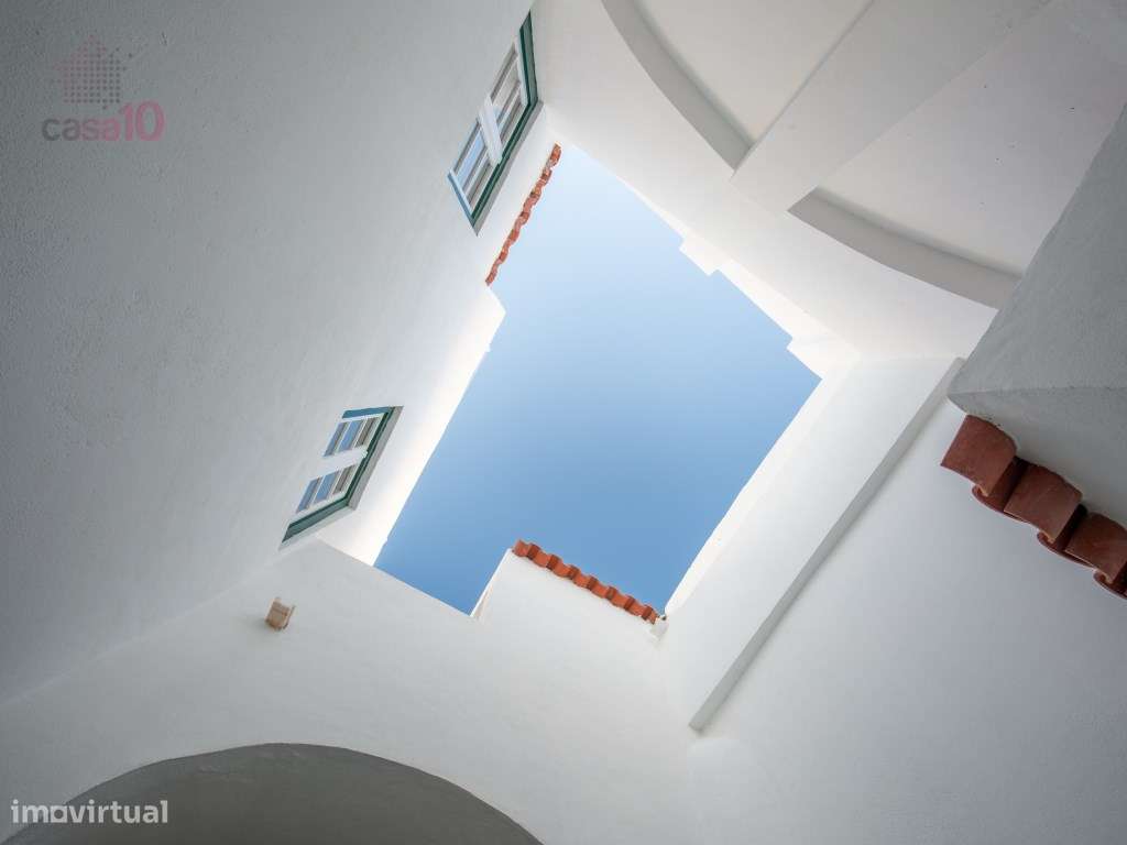 Vende-se Prédio no Coração de Évora: Charme Histórico e Modernidade... - Grande imagem: 5/60