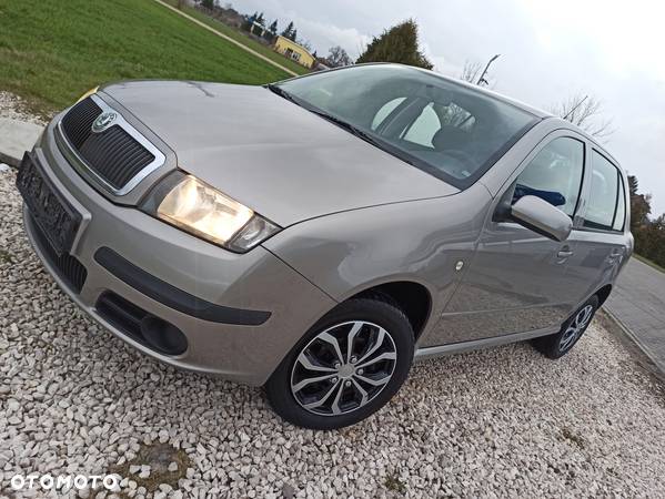 Skoda Fabia 1.4 16V Ambiente - 2