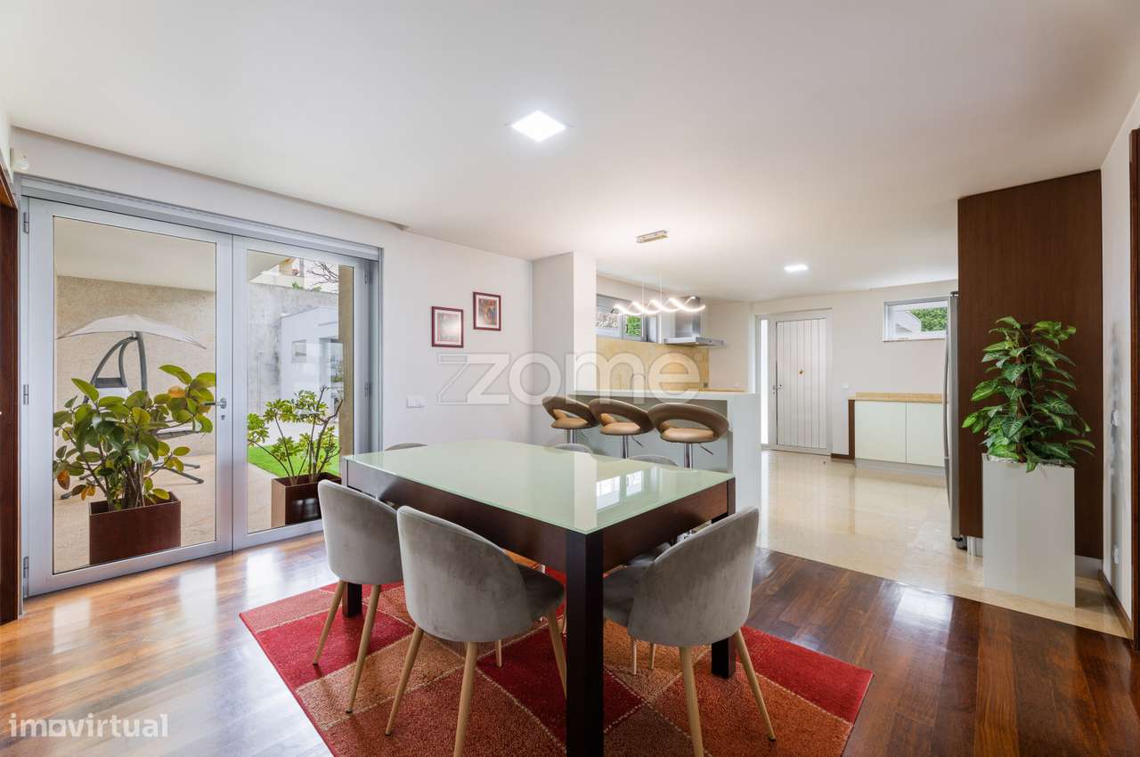 Moradia Individual de Luxo com Piscina – Fraião, Braga - Grande imagem: 4/60