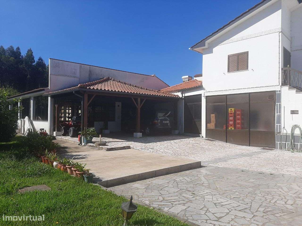 Restaurante café, moradia T4 e 3.000m2 de terreno - Grande imagem: 5/13