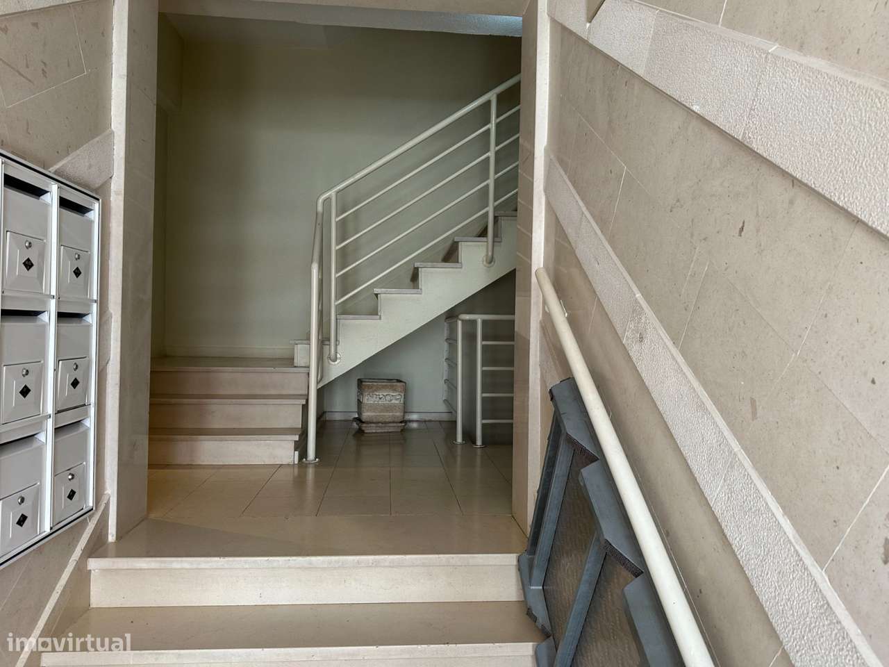 T2 com Suite e Arrecadação | Santa Marta de Corroios-12