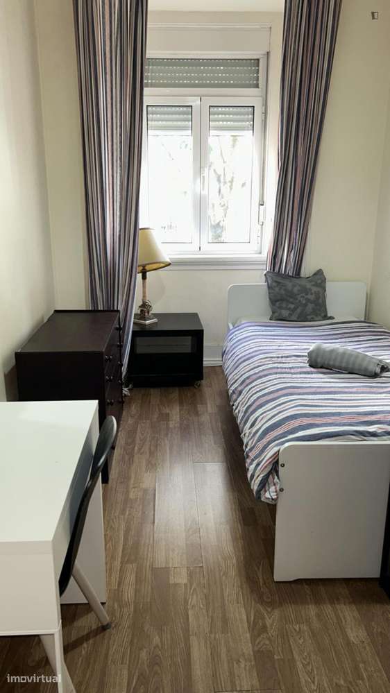 Quarto - localizado em Arroios Lisbon - Grande imagem: 2/13