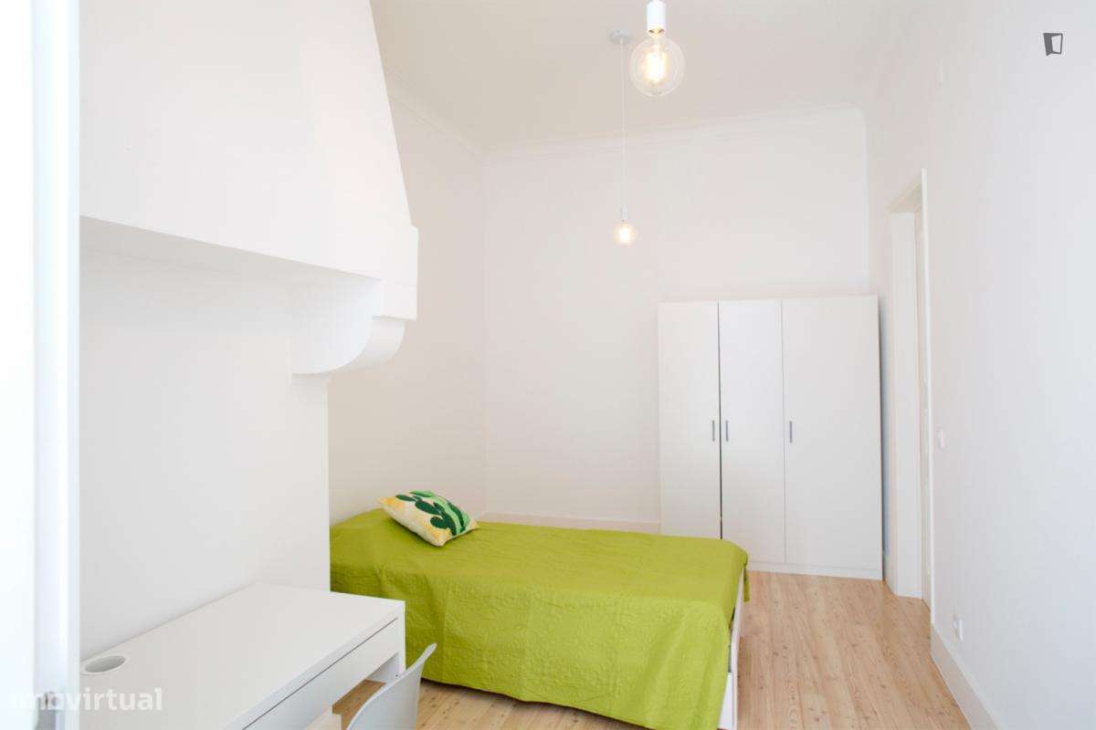 Quarto - localizado em Arroios Lisbon - Grande imagem: 2/22