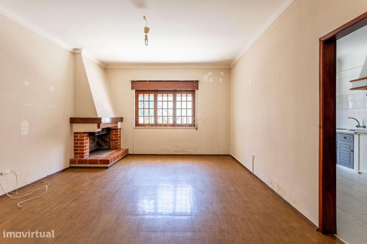 Espaçosa Moradia T3 em Azambuja, Lisboa-6