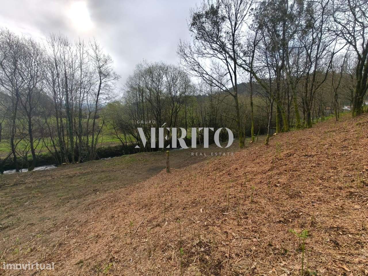 Terreno Agrícola com 10.760m2 em Cossourado frente ao Rio Neiva-10