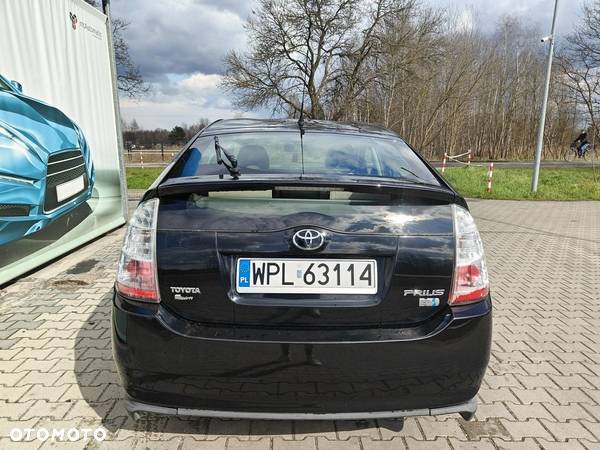 Toyota Prius - 6