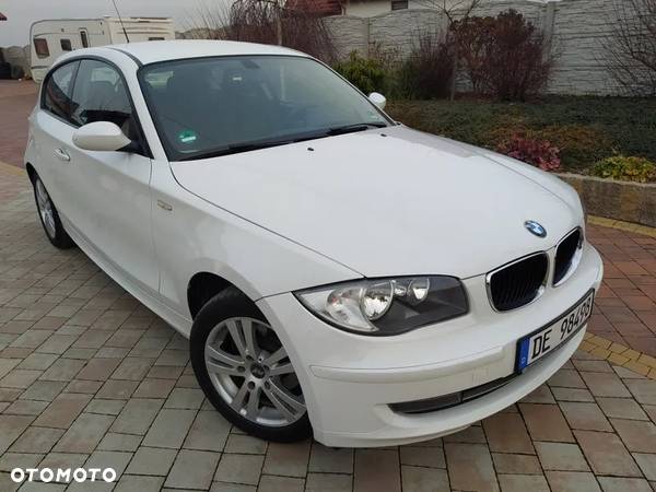 BMW Seria 1 116i - 8