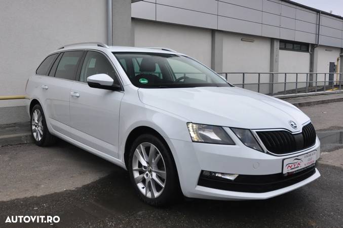 Skoda Octavia Combi Diesel 1.6 TDI DSG Ambition - 2