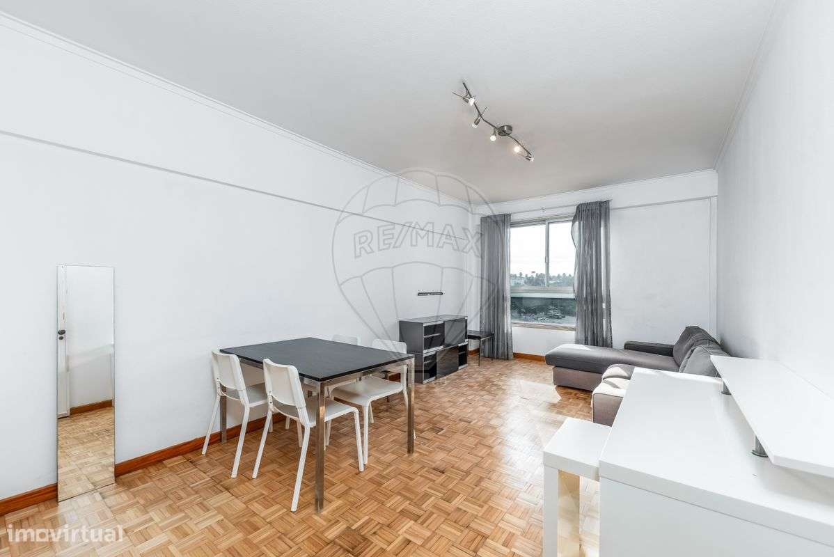 Apartamento T3 para arrendamento - Grande imagem: 1/29