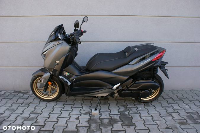 Yamaha X-max - 5