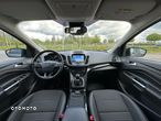 Ford Kuga 1.5 EcoBoost 2x4 Titanium - 20