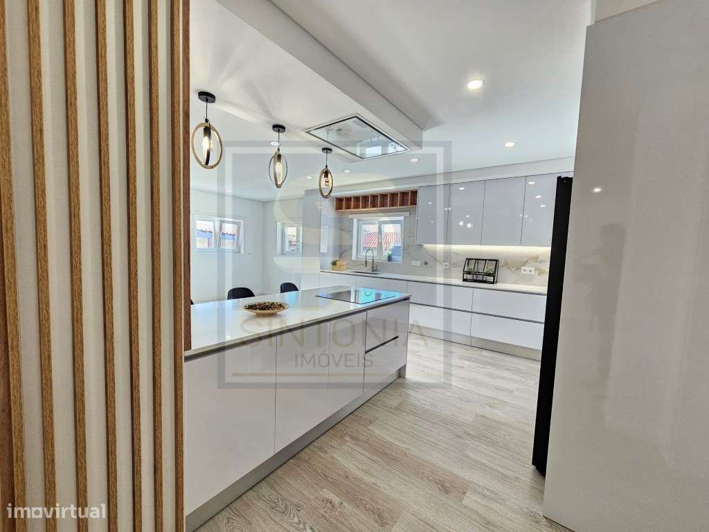 Moradia T5 Totalmente Remodelada a 10 minutos da Ericeira - Luxo, C...-26