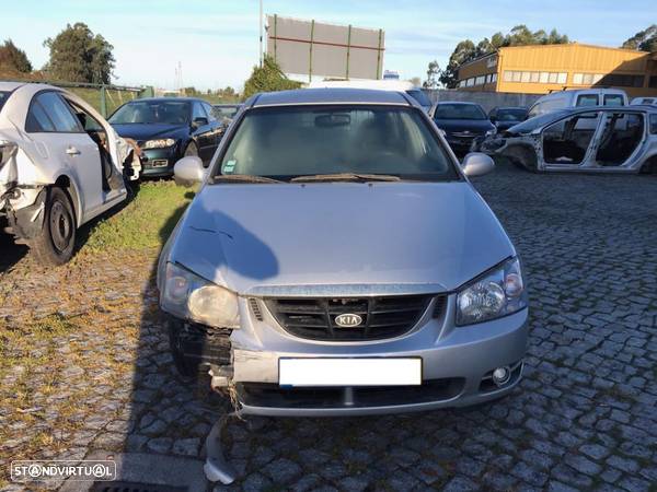 Kia Cerato I Hatchback 1.5 CRDi Van 2005  - Para Peças - 1