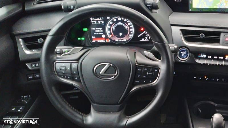 Lexus UX 300e Luxury+TAE+JLL18 - 10