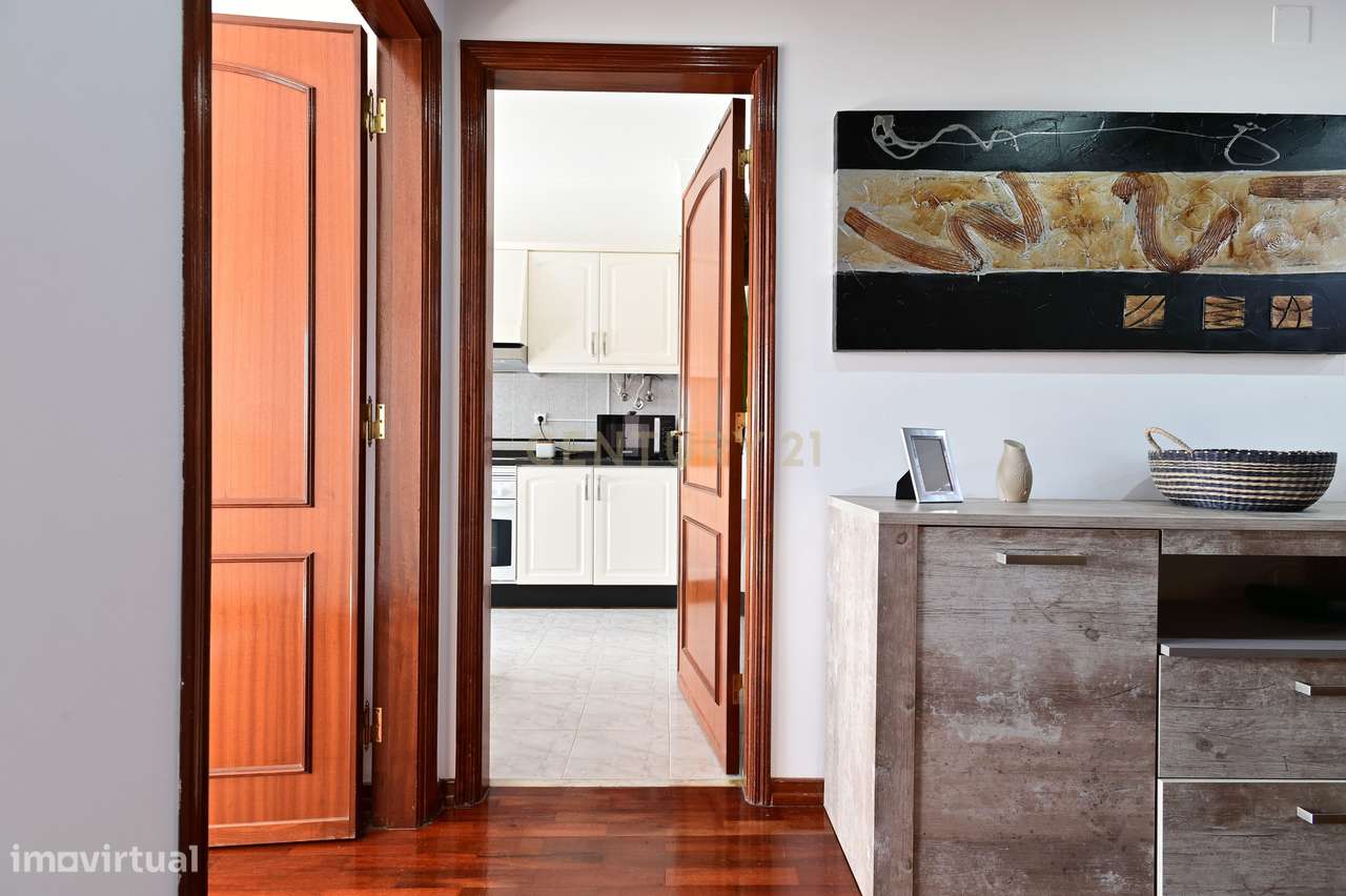 Apartamento T3 Mobilado, em Varge Mondar (Rio de Mouro, Sintra)-16