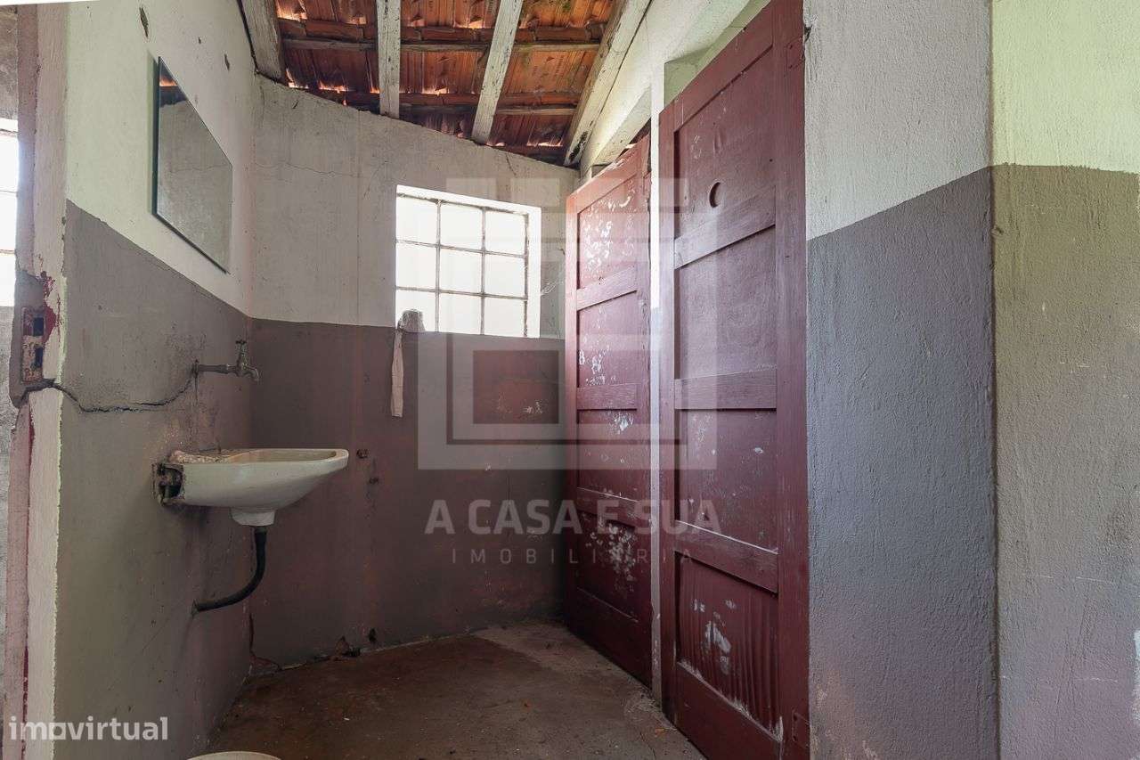 Armazém Industrial em São João da Madeira - Grande imagem: 4/12