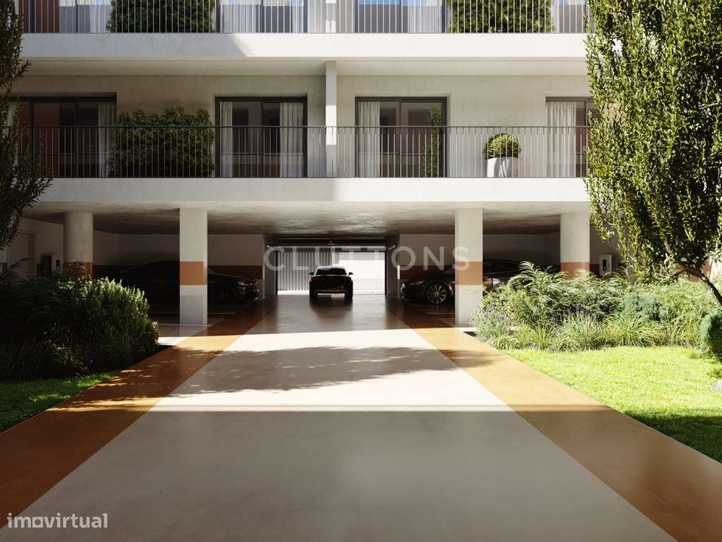 Apartamento T2, varanda e estacionamento, Arroios - Lisboa-11