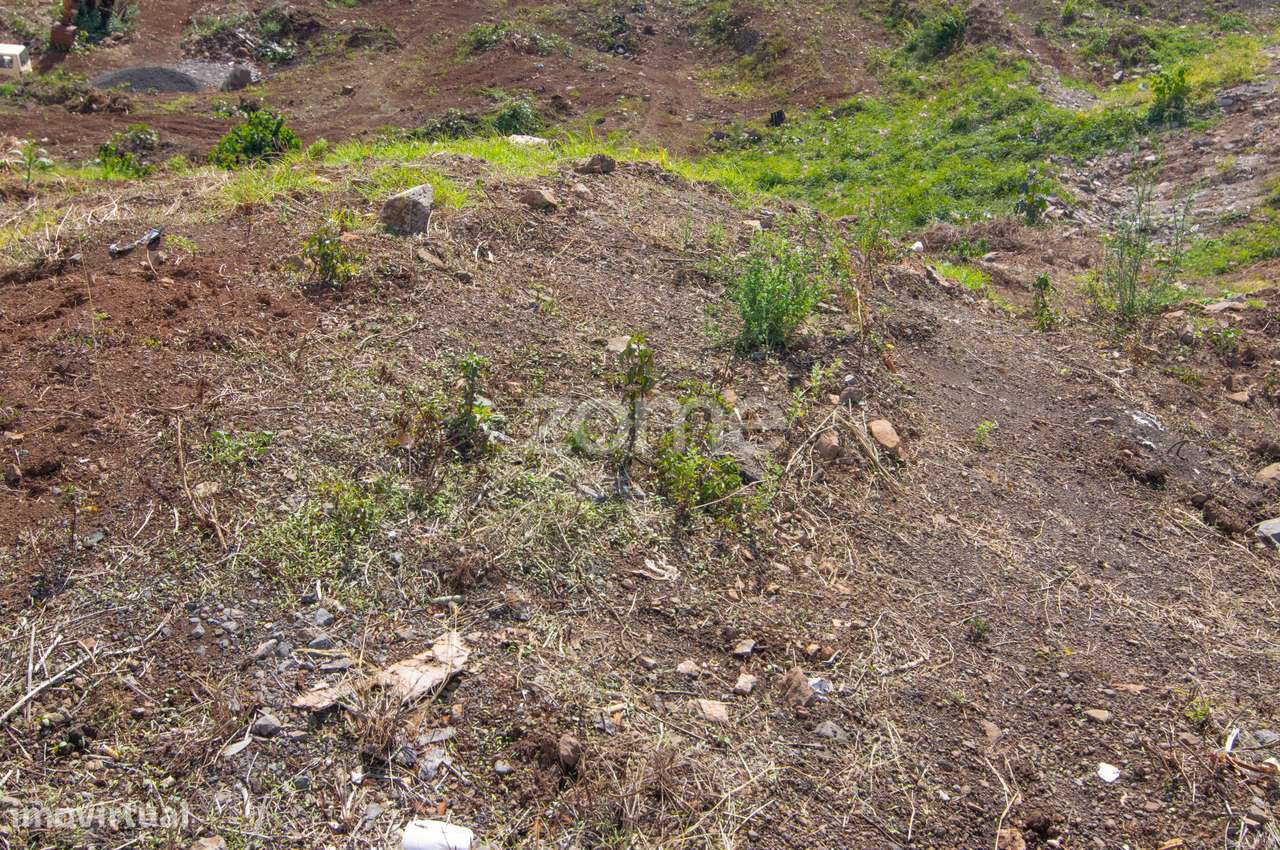 Terreno no Imaculado Coração de Maria, Funchal - Grande imagem: 2/9
