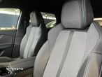 Peugeot 3008 1.2 PureTech mHEV Allure Pack S&S e-DCS6 - 8