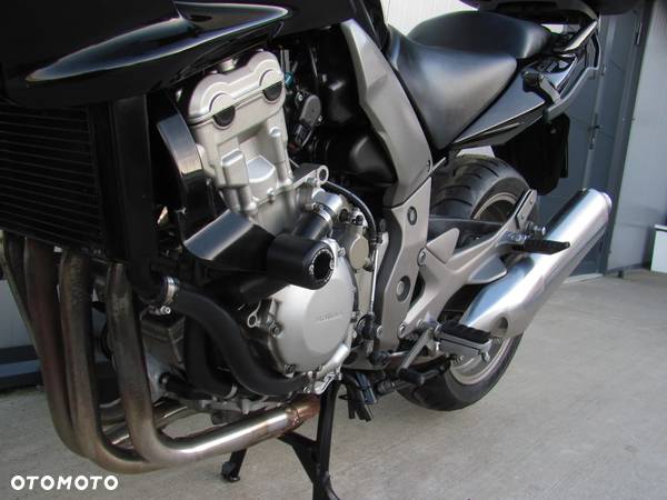 Honda CBF - 24