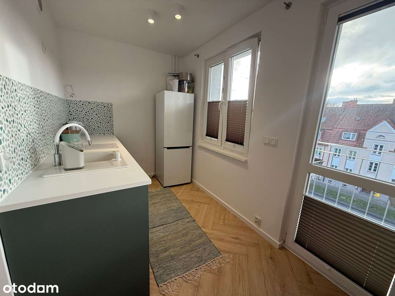 Kawalerka 26,1m2/ Bez Prowizji/ul. Piłsudskiego/Wykończone Pod Klucz - Pełny obrazek: 2/9