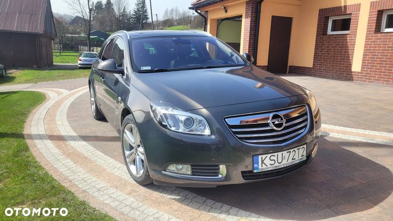 Opel Insignia 2.0 CDTI Sports Tourer - 1