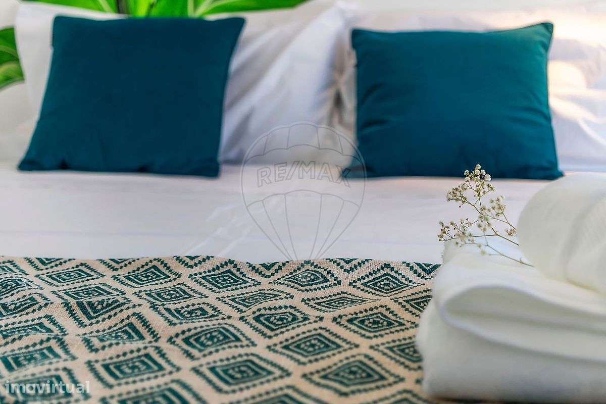 Prédio  para arrendamento - Grande imagem: 2/31