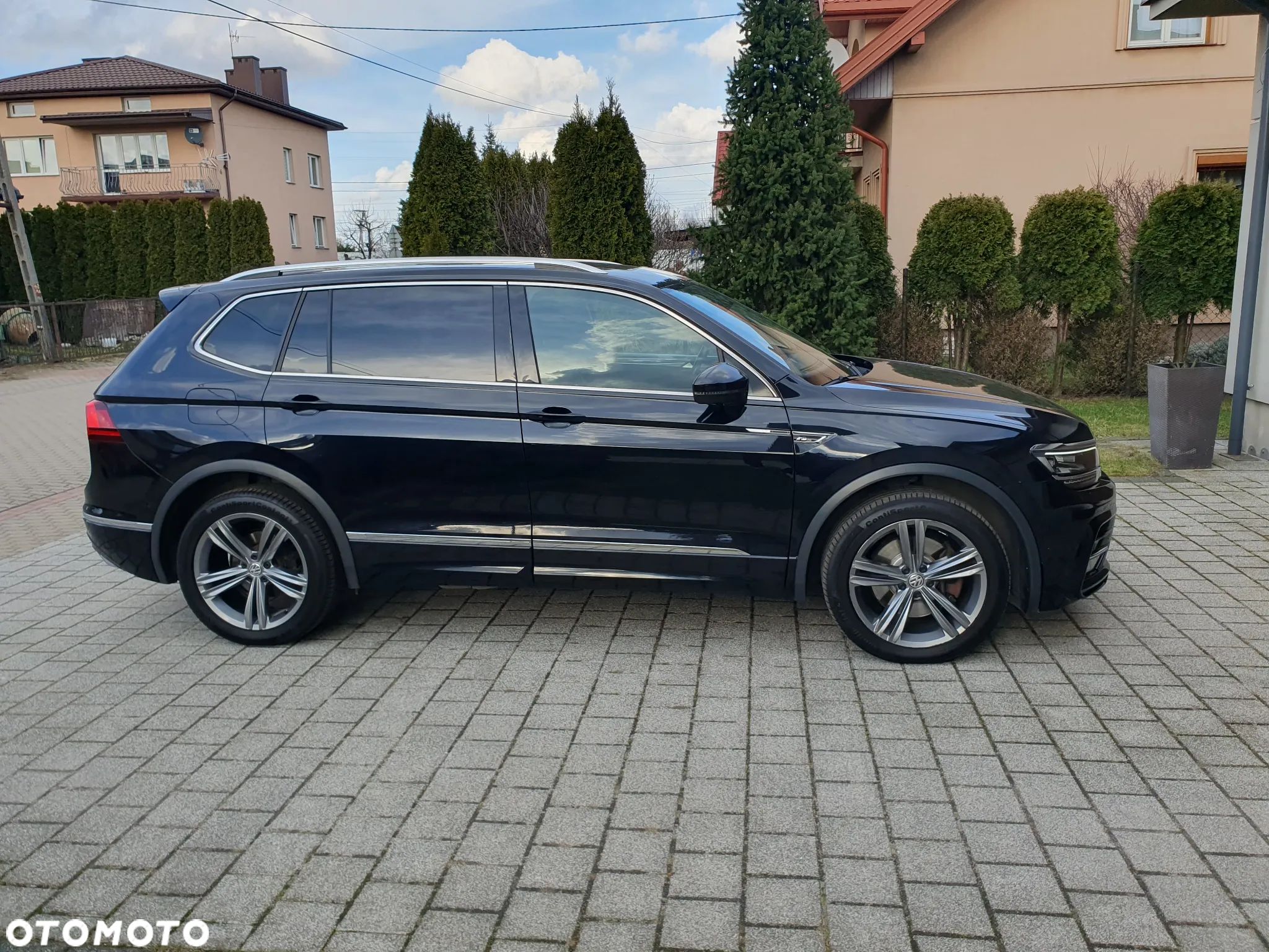 Volkswagen Tiguan Allspace 2.0 TDI 4Mot SCR Highline DSG 7os - 1