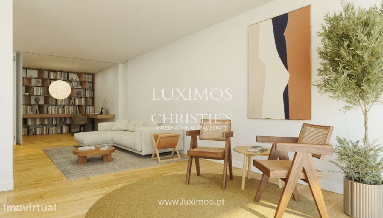 Fernão Magalhães 127: Apartamento T0, à venda, no centro do Porto-7