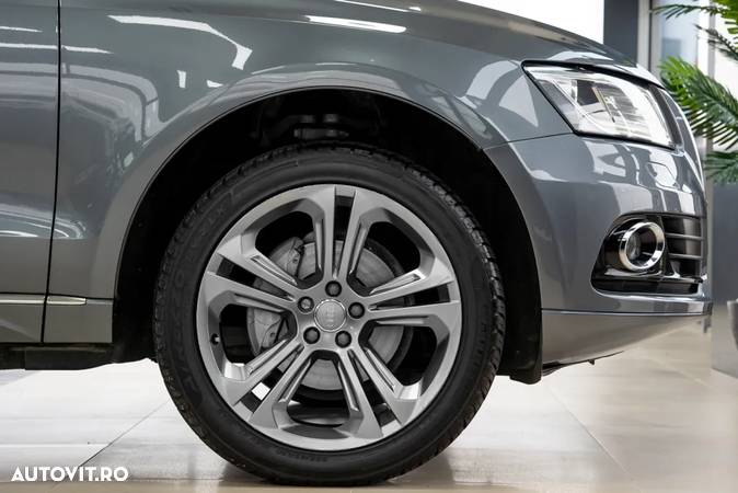 Audi Q5 2.0 TDI Quattro S tronic Design - 27