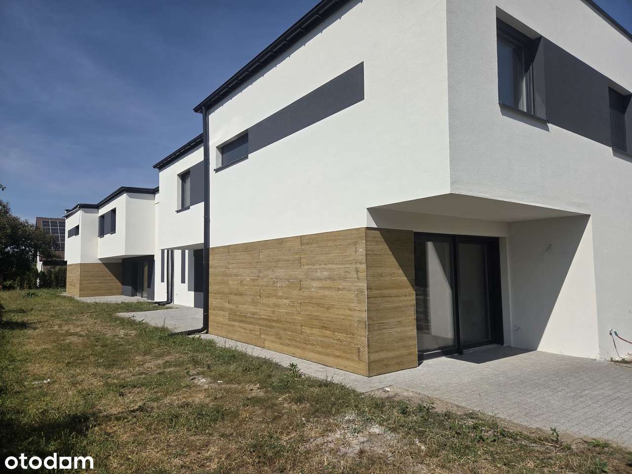 Dwupoziomowy apartament z dużym ogródkiem blisko centrum przy parku-6