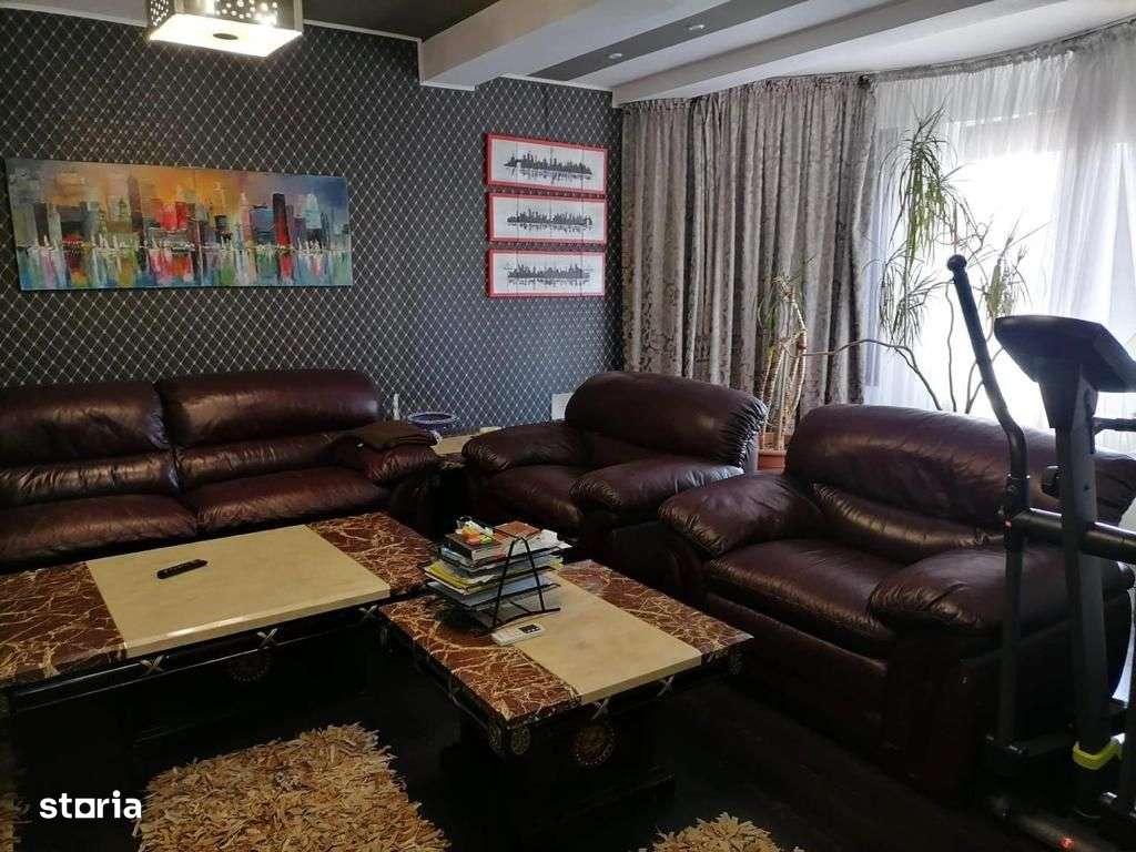 De vanzare vila zona Bariera - Imagine principală: 3/19