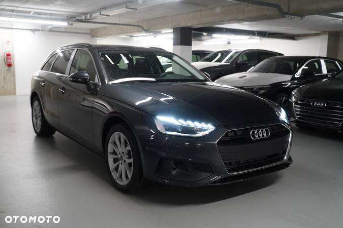 Audi A4 35 TFSI mHEV Advanced S tronic - 3