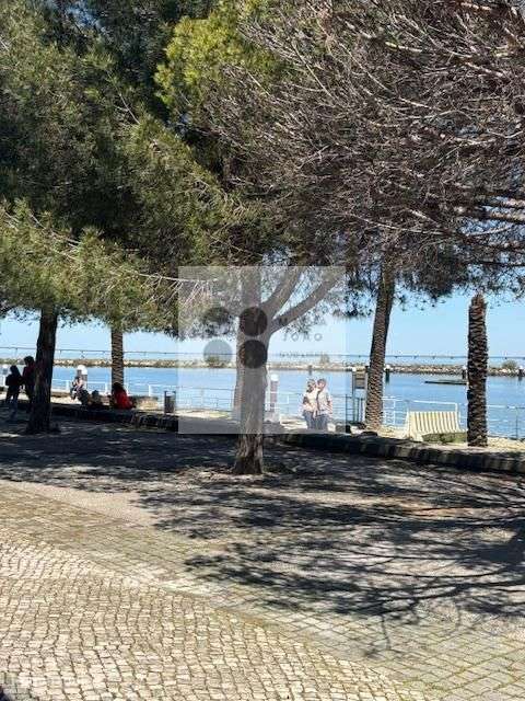 Loja venda junto Passeo Ribeirinho do Parque das Nações, Oportunidade!-8