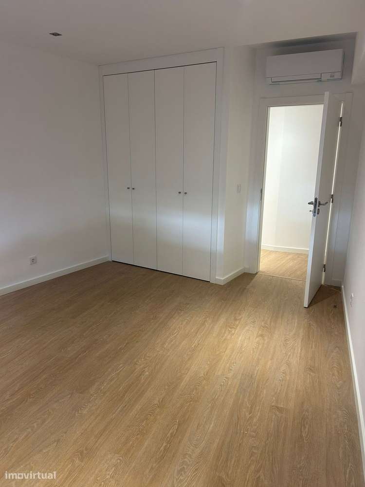 T3 +1 Duplex NOVO no Empreendimento Varandas do Pinheiro-25