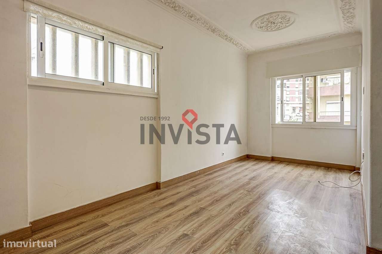 T2 em Santa Sofia | Vista para o Jardim-3