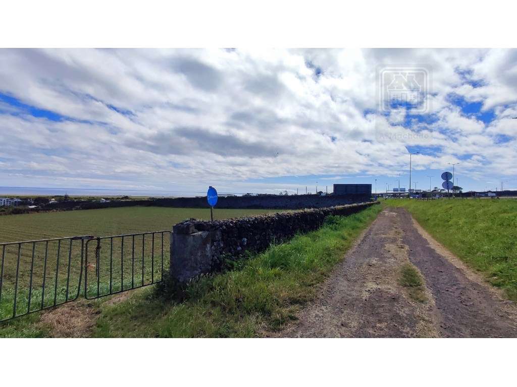 VENDA conjunta de 5 TERRENOS com potencial para construção em Ponta... - Grande imagem: 4/57