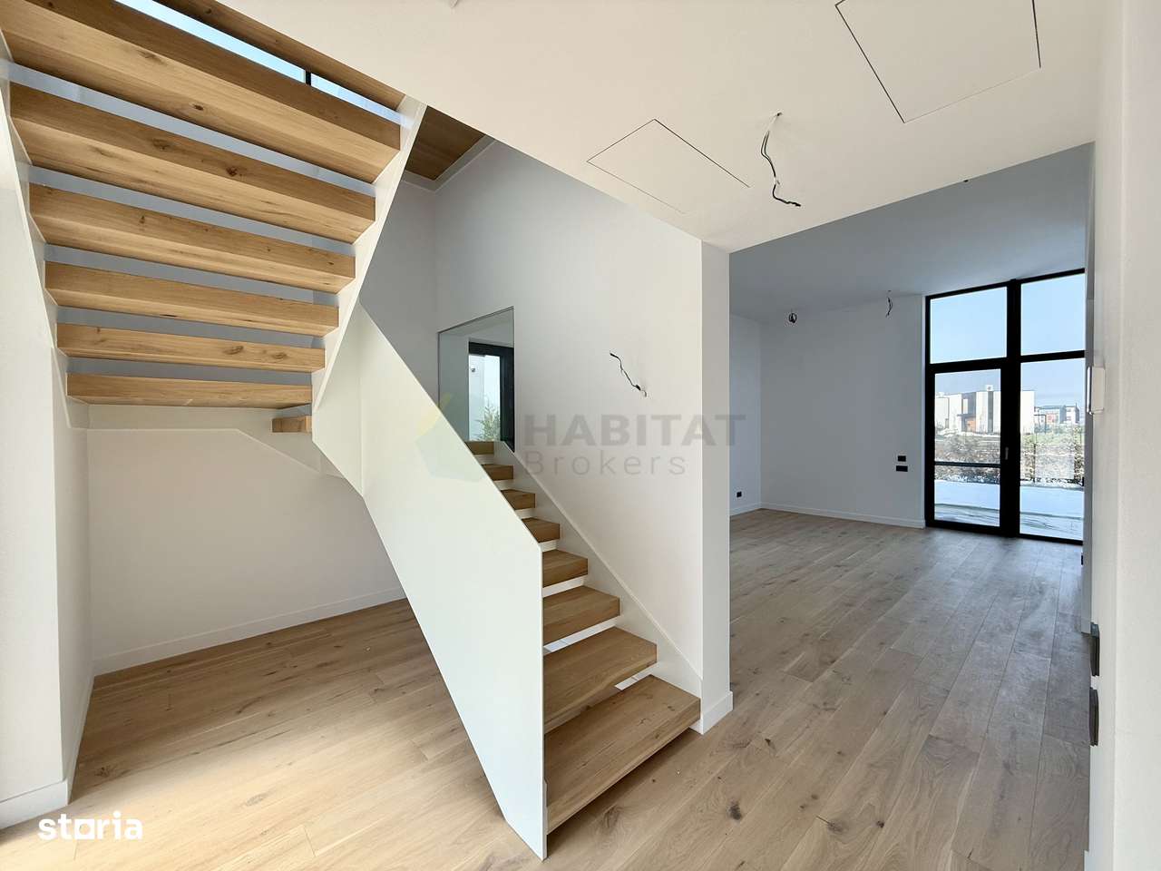 Vila tip duplex in Amber Forest, langa padure-9