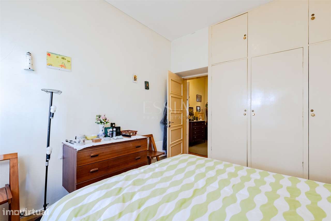 Prédio com 4 apartamentos junto Avenida Boavista | Prédio Lordelo Ouro-11