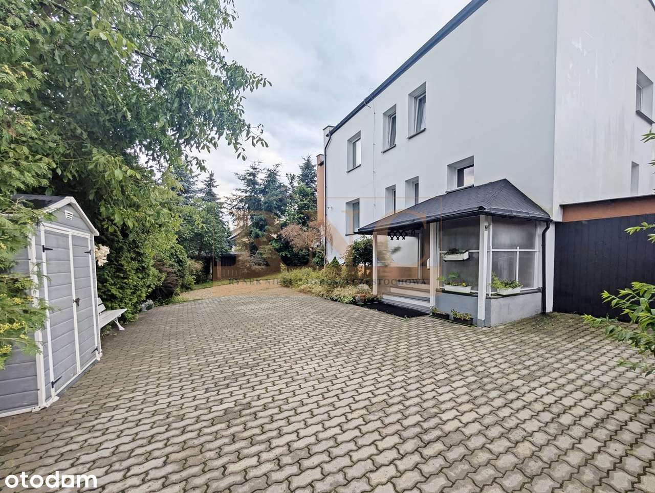 Północ ul.Makuszyńskiego| Dom z ogródkiem| 195 m2| Sauna| 0%prowizji-18